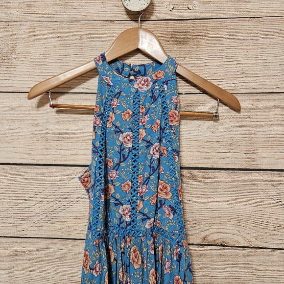 💟 Sunday Mi Amor Floral Open Back Mini High Neck Dress Blue Small - Picture 4 of 9